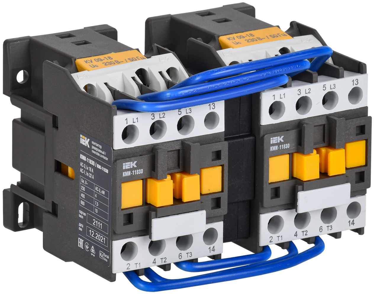 Контактор КМИ-11830 реверс 18А 230В/АС3 2NO IEK